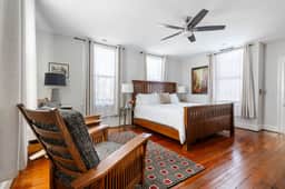 109 E Cannon 