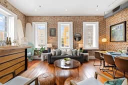 192 East Bay, 300