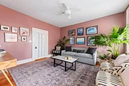 253 Saint Philip