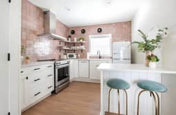133 E Spring
