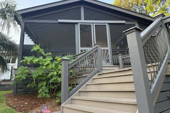Folly Beach Getaway - Beach Access - Image 1