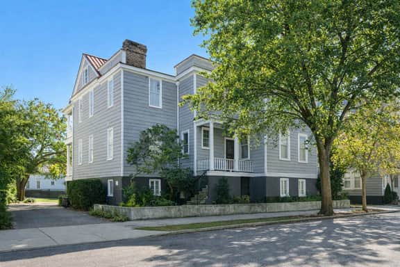 109 E Cannon
