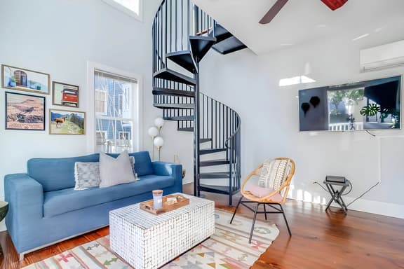 233 B St. Philip