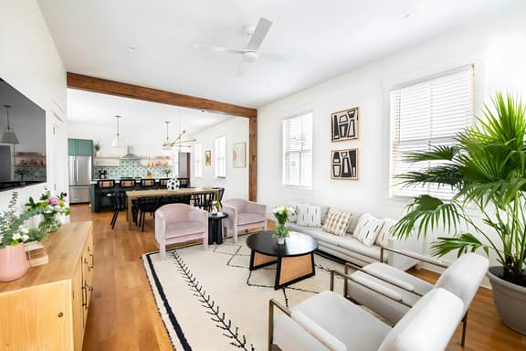 252 Saint Philip